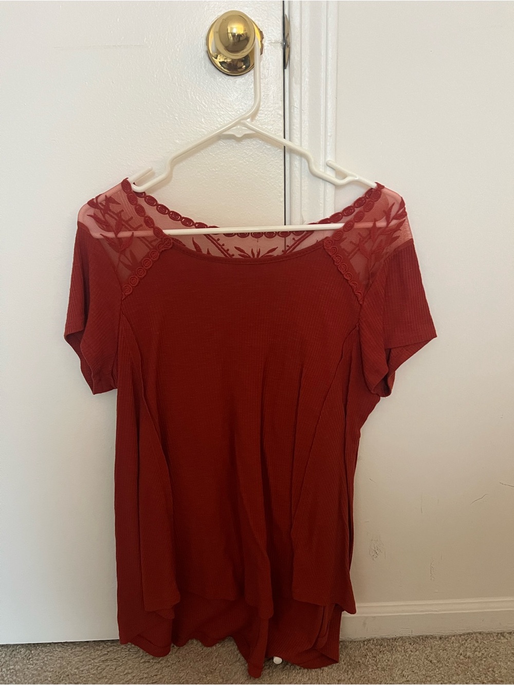 Women’s OrangeShort-Sleeve Knit Top with Lace Yoke